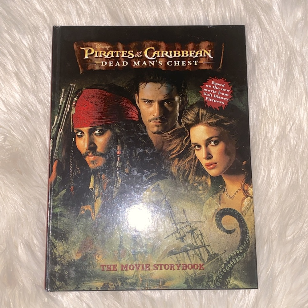 📕🏴‍☠️Pirates of the Caribbean Book ~Hard Cover